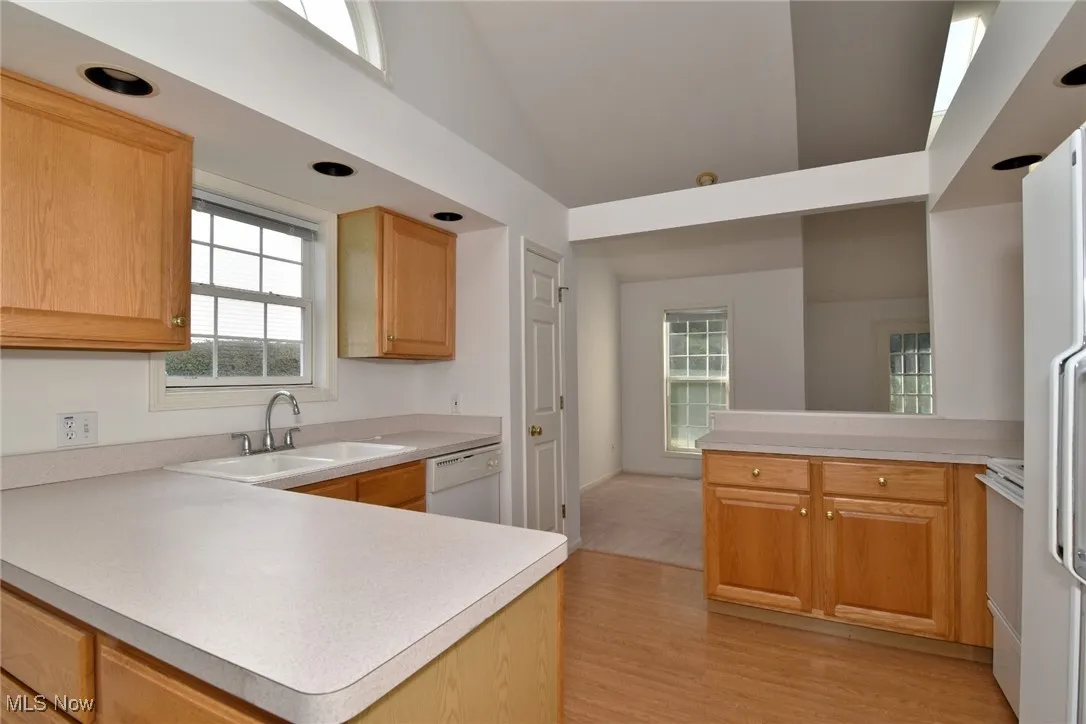 541 Treetop Court, Aurora, Ohio 44202,MLS Now Listing ID