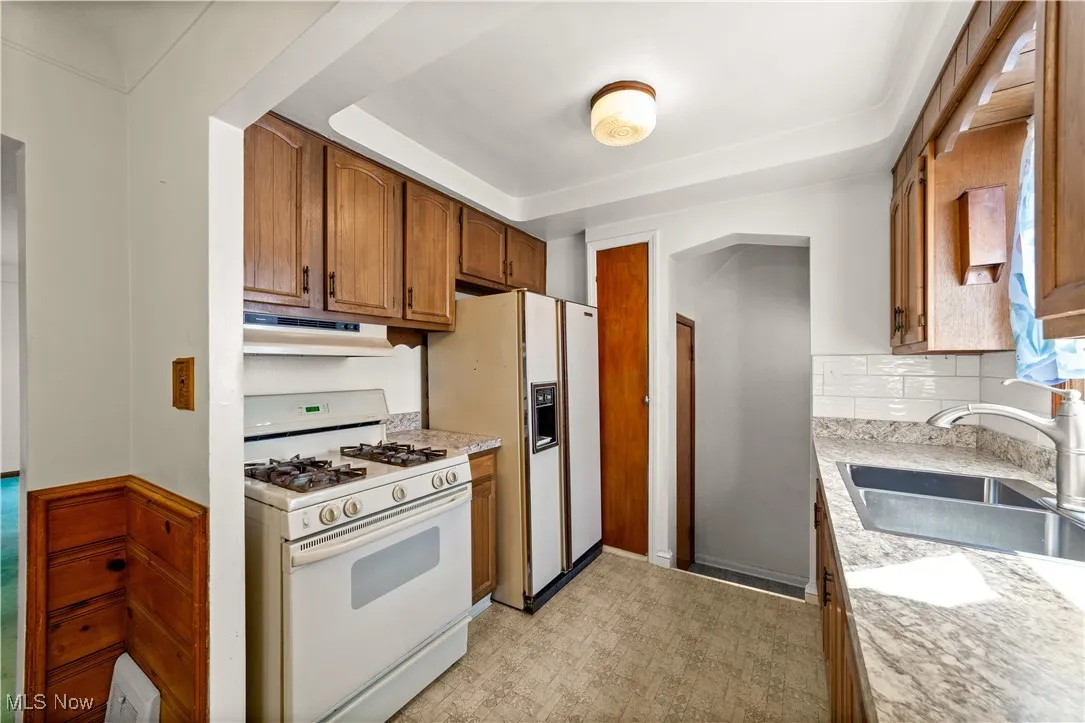 5061 Philip Avenue, Maple Heights, Ohio 44137,MLS Now Listing ID
