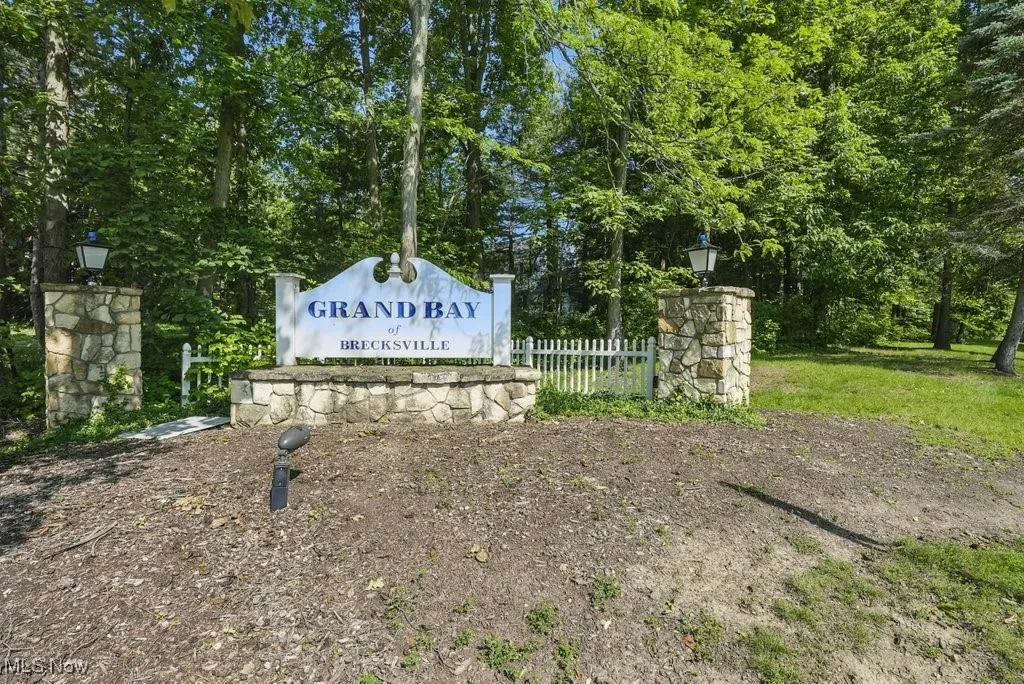 6667 Hidden Lake Trail, Brecksville, Ohio 44141,MLS Now Listing ID