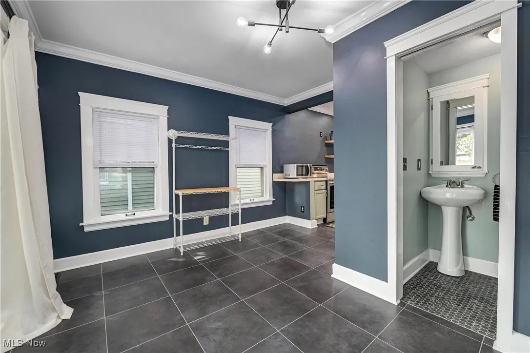 1571 Woodward Avenue, Lakewood, Ohio 44107,MLS Now Listing ID