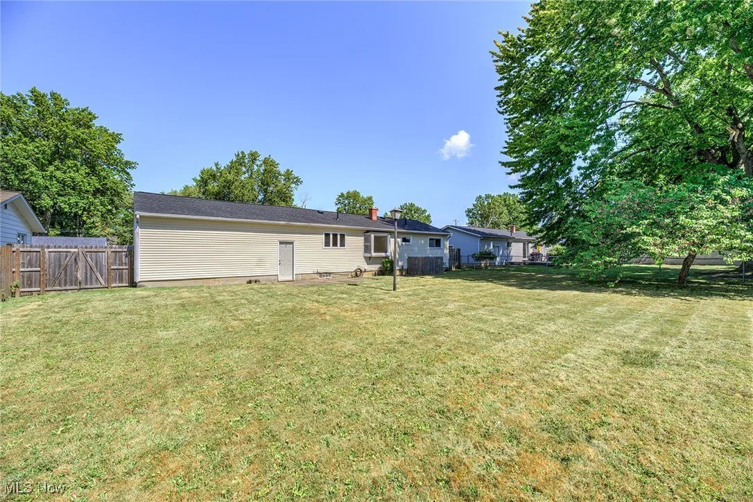633 Sherrie Lane, Lorain, Ohio 44053,MLS Now Listing ID