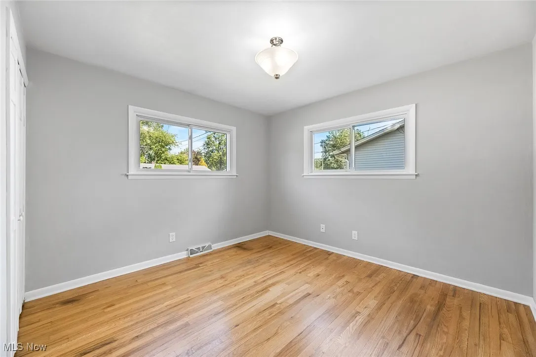 633 Sherrie Lane, Lorain, Ohio 44053,MLS Now Listing ID