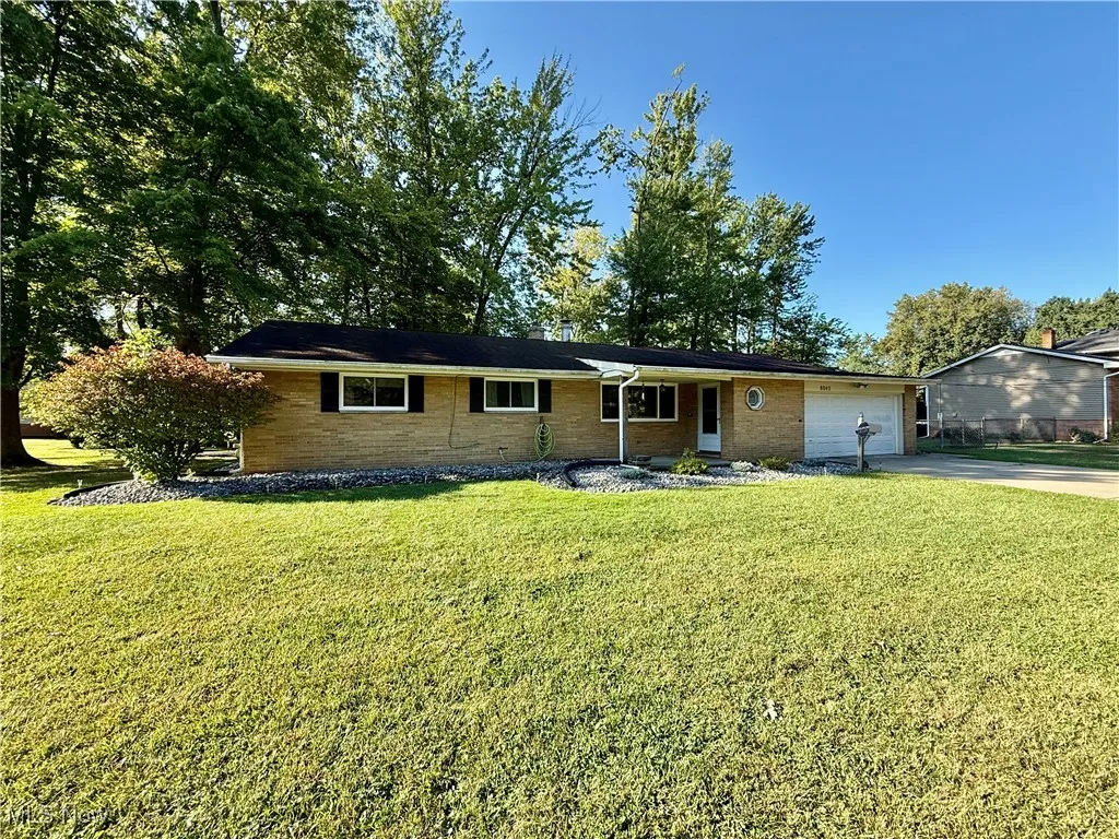 8042 Howell Drive, Mentor, Ohio 44060,MLS Now Listing ID