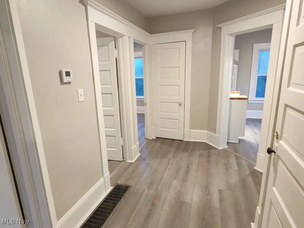 18112 Chagrin Boulevard, Shaker Heights, Ohio 44122,MLS Now Listing ID