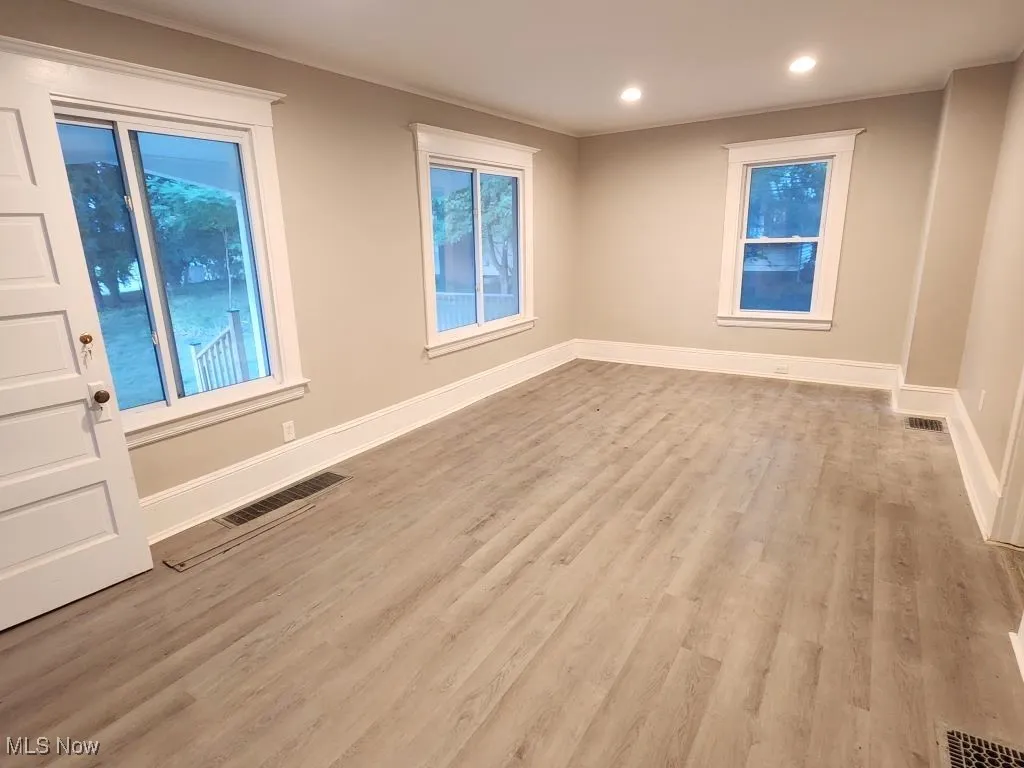 18112 Chagrin Boulevard, Shaker Heights, Ohio 44122,MLS Now Listing ID