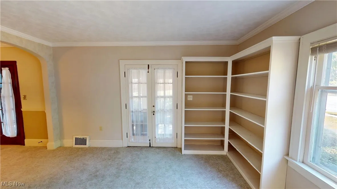 807 Broad Boulevard, Cuyahoga Falls, Ohio 44221,MLS Now Listing ID