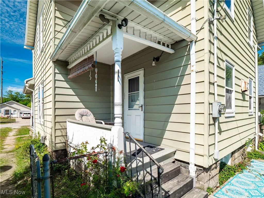 421 Adams Street, Elyria, Ohio 44035,MLS Now Listing ID
