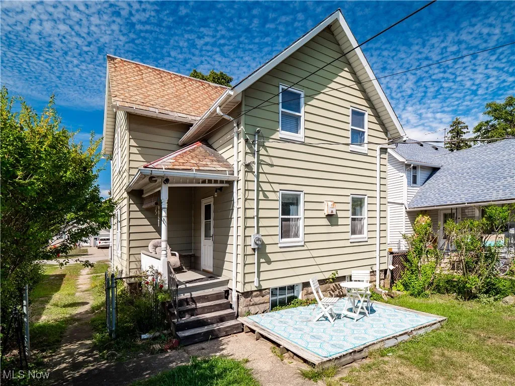 421 Adams Street, Elyria, Ohio 44035,MLS Now Listing ID