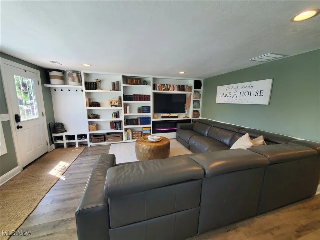 8177 S Cleveland Massillon Road # 42, Clinton, Ohio 44216,MLS Now Listing ID