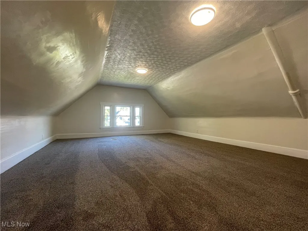 Bonus room