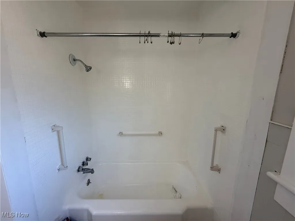 842 Kenyon Street, Akron, Ohio 44311,MLS Now Listing ID
