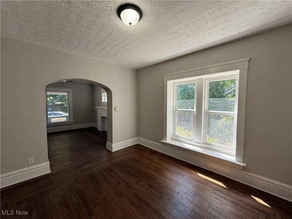 842 Kenyon Street, Akron, Ohio 44311,MLS Now Listing ID