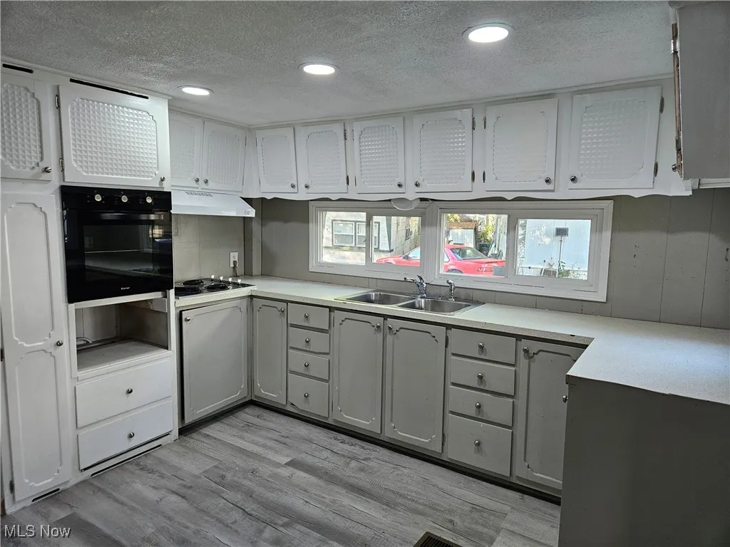 2305 E Waterloo Road, Akron, Ohio 44312,MLS Now Listing ID