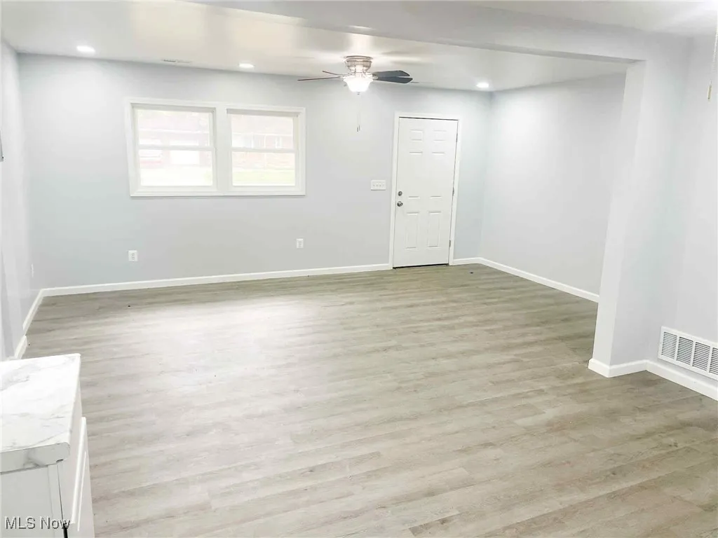 1738 W 21st Street, Lorain, Ohio 44052,MLS Now Listing ID