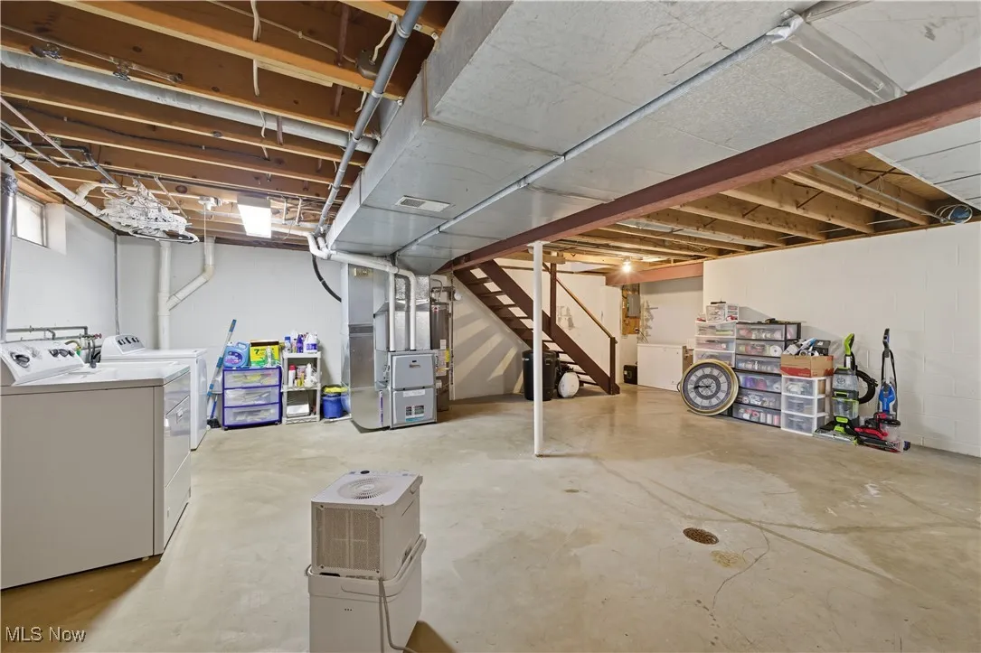 366 Westview Avenue, Hubbard, Ohio 44425,MLS Now Listing ID