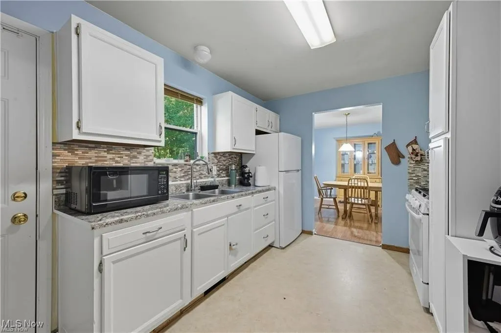 3244 Nelson Avenue, Youngstown, Ohio 44505,MLS Now Listing ID