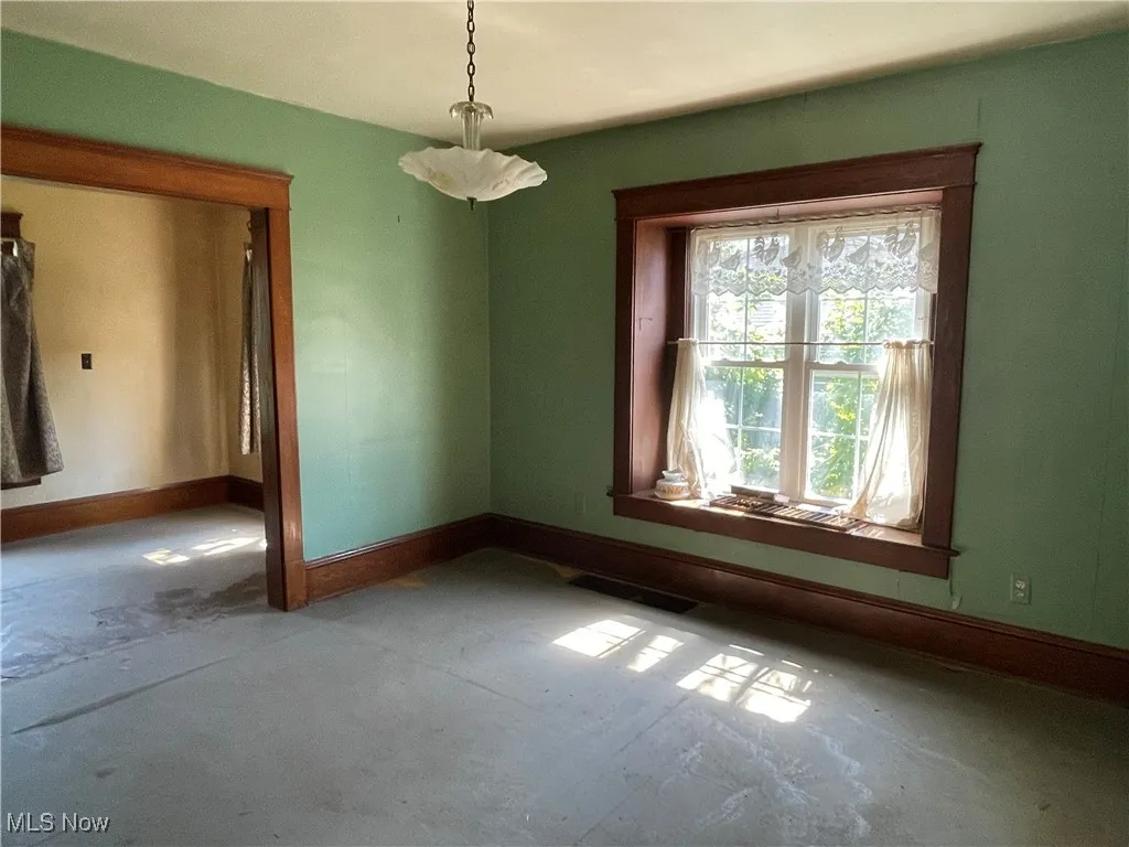 110 Oakwood Street, Ravenna, Ohio 44266,MLS Now Listing ID