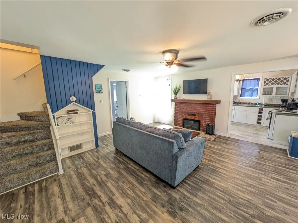 19 Lakehurst Drive, Saybrook, Ohio 44004,MLS Now Listing ID