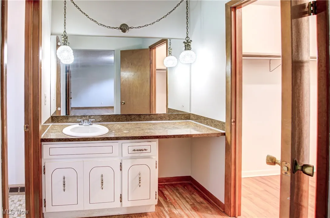 3225 Helen Drive, North Royalton, Ohio 44133,MLS Now Listing ID