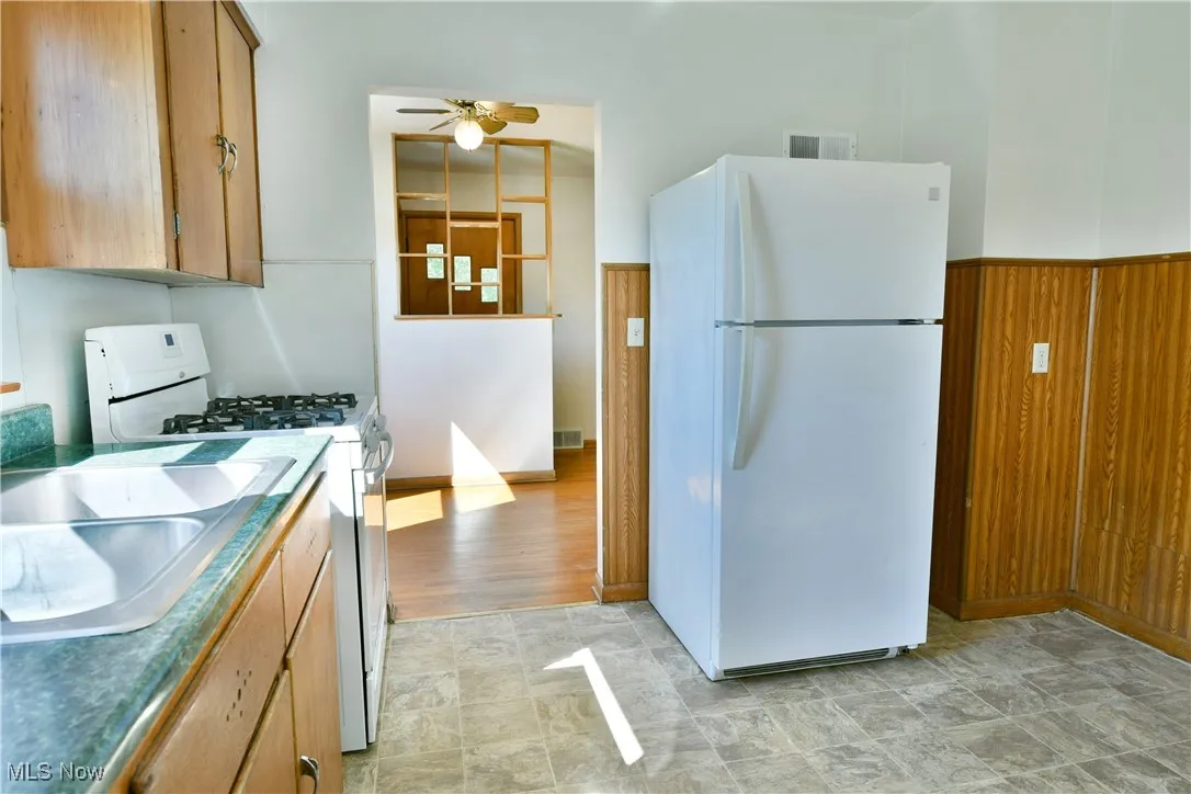 300 N Mecca Street, Cortland, Ohio 44410,MLS Now Listing ID