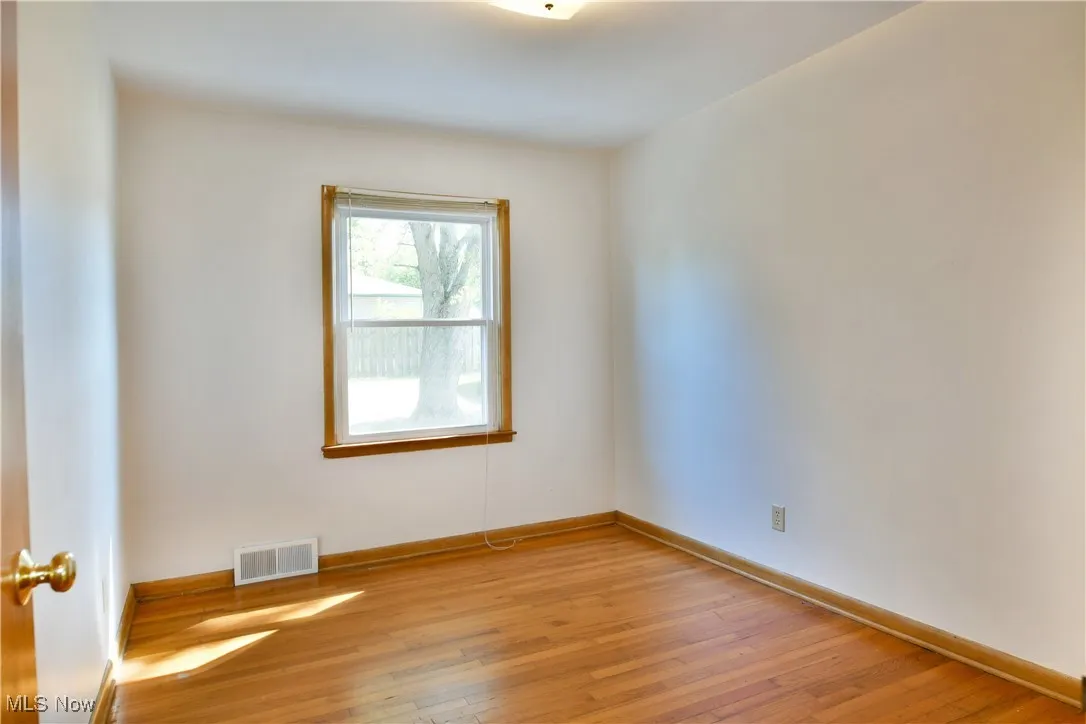 300 N Mecca Street, Cortland, Ohio 44410,MLS Now Listing ID