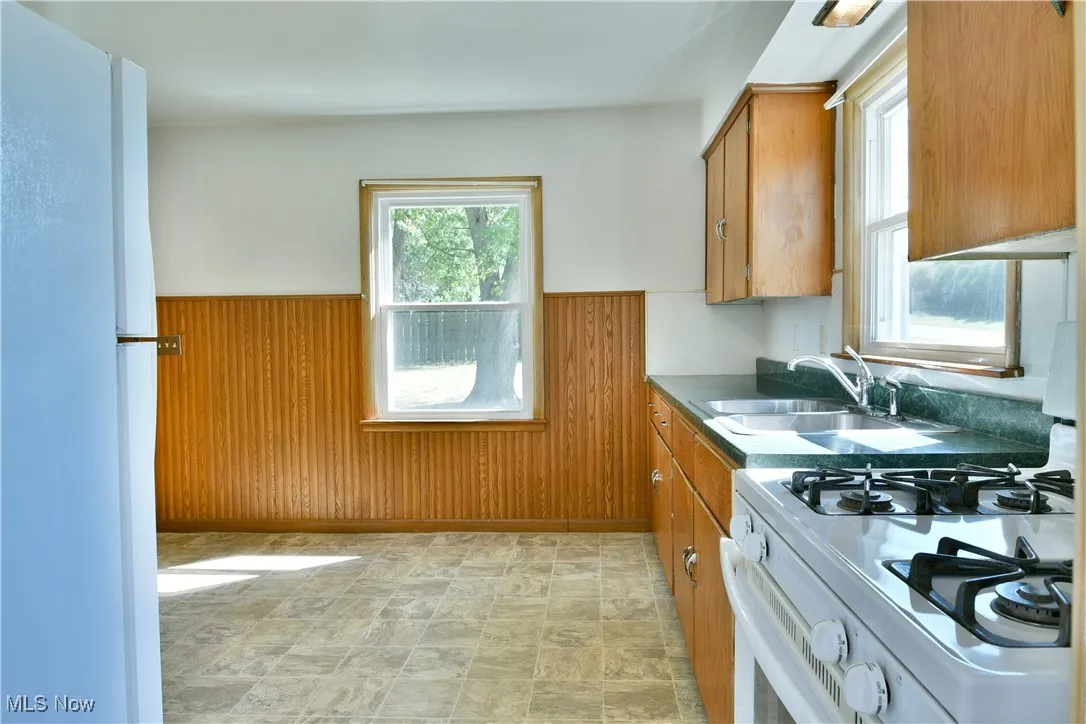 300 N Mecca Street, Cortland, Ohio 44410,MLS Now Listing ID