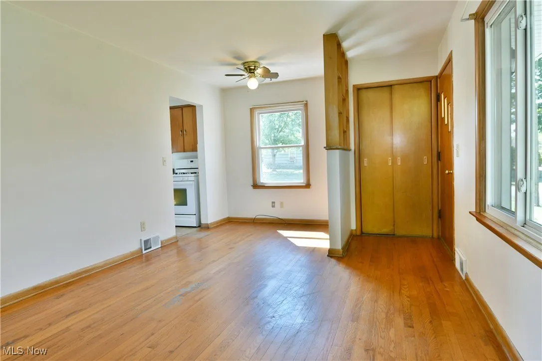 300 N Mecca Street, Cortland, Ohio 44410,MLS Now Listing ID