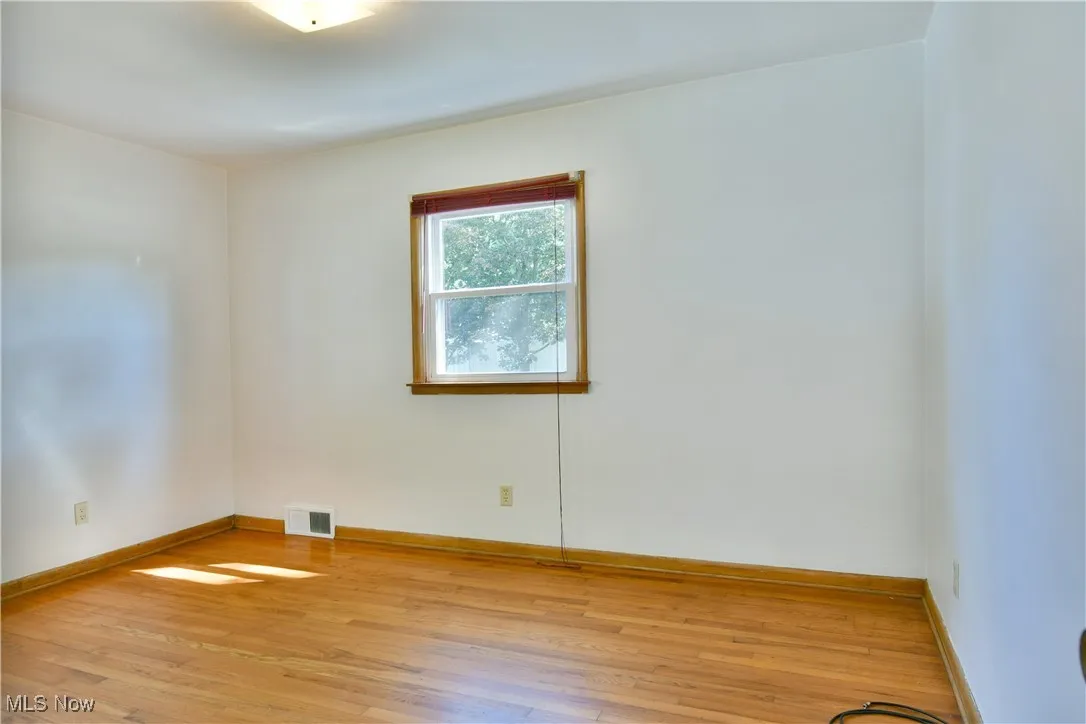 300 N Mecca Street, Cortland, Ohio 44410,MLS Now Listing ID