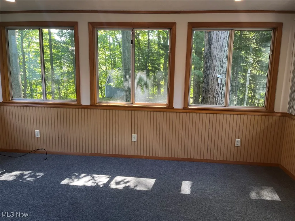 Wall of Windows bring the outdoors inside.