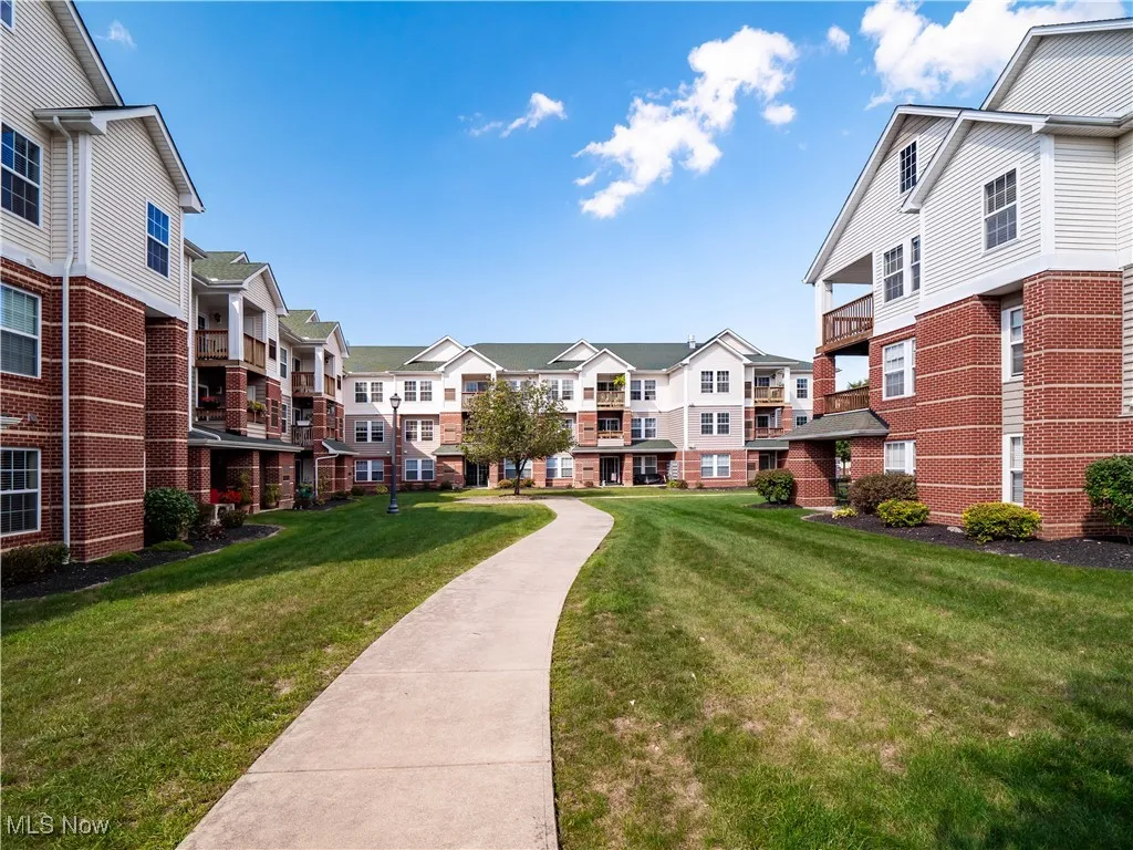 23002 Chandlers Lane # 342, Olmsted Falls, Ohio 44138,MLS Now Listing ID