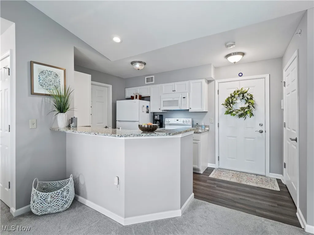 23002 Chandlers Lane # 342, Olmsted Falls, Ohio 44138,MLS Now Listing ID