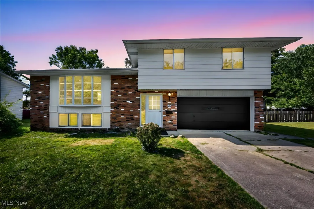 501 Button Road, Bedford, Ohio 44146,MLS Now Listing ID
