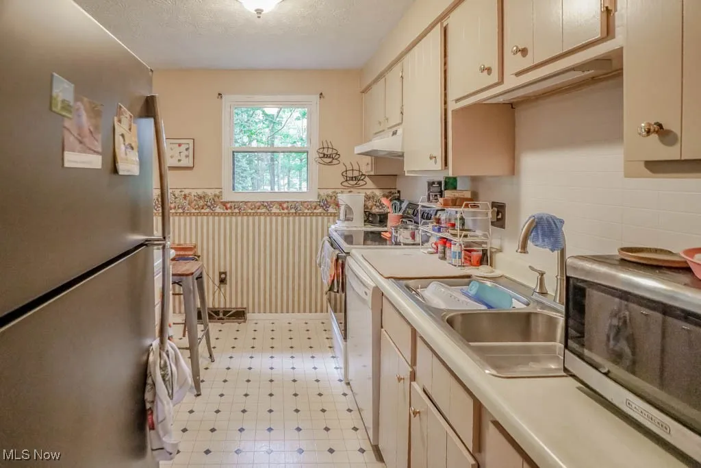 1744 Oak Trail Street, Massillon, Ohio 44646,MLS Now Listing ID