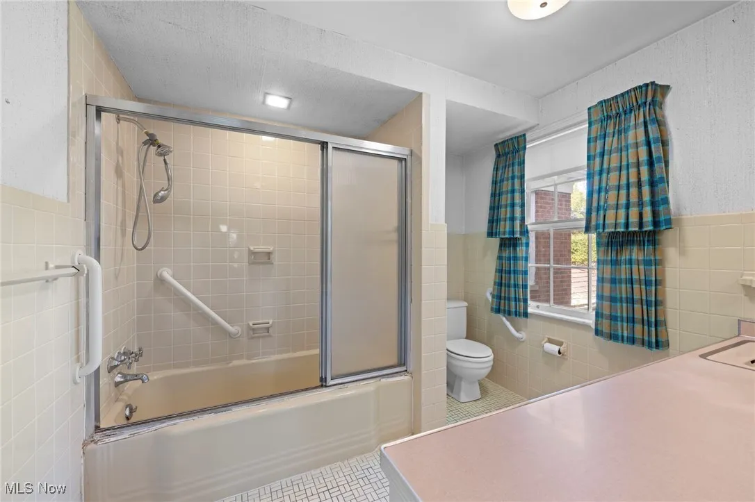 16 Lyman Circle, Shaker Heights, Ohio 44122,MLS Now Listing ID
