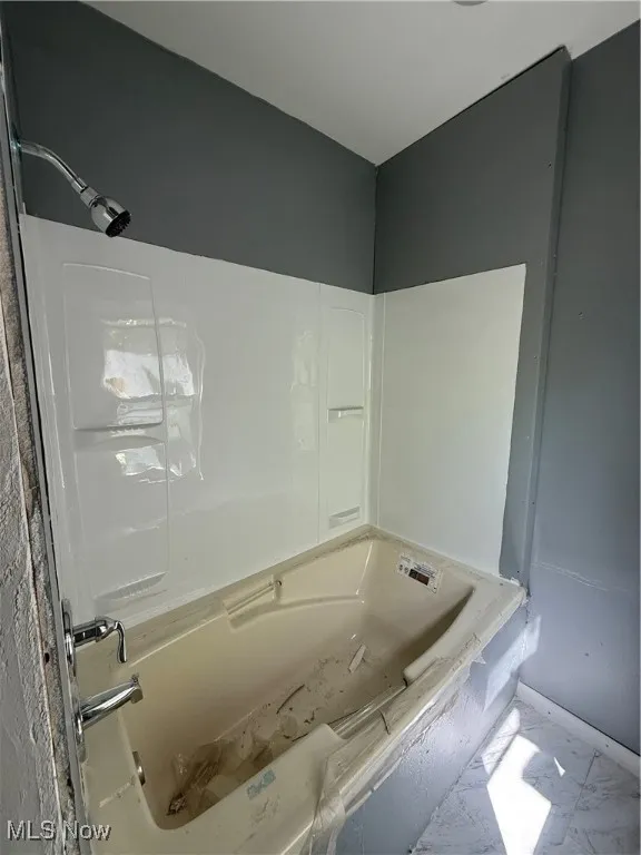 735 Parkwood Drive, Cleveland, Ohio 44108,MLS Now Listing ID