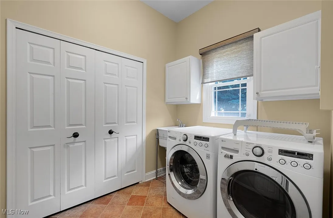 20086 Bradgate Lane, Strongsville, Ohio 44149,MLS Now Listing ID