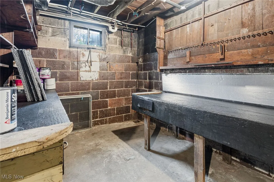 227 E Slingluff Avenue, Dover, Ohio 44622,MLS Now Listing ID