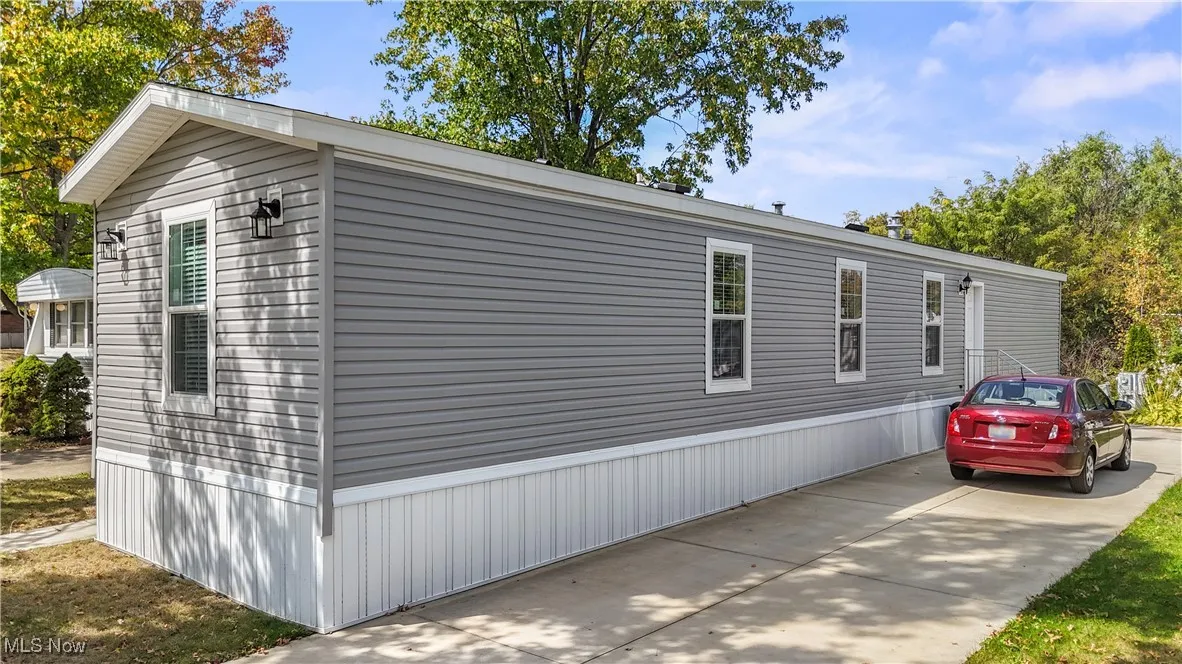 View of side of property