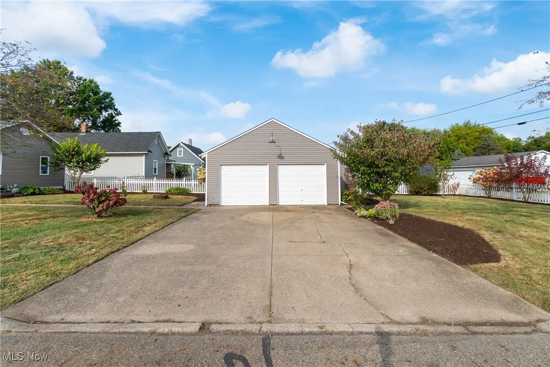 383 2nd Street, Brewster, Ohio 44613,MLS Now Listing ID