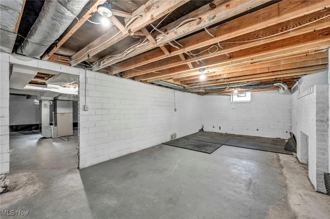 Below grade area with heating unit