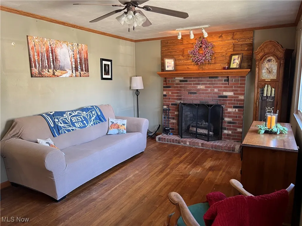 395 W Clark Street, East Palestine, Ohio 44413,MLS Now Listing ID