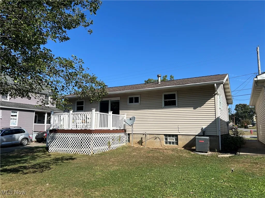 395 W Clark Street, East Palestine, Ohio 44413,MLS Now Listing ID