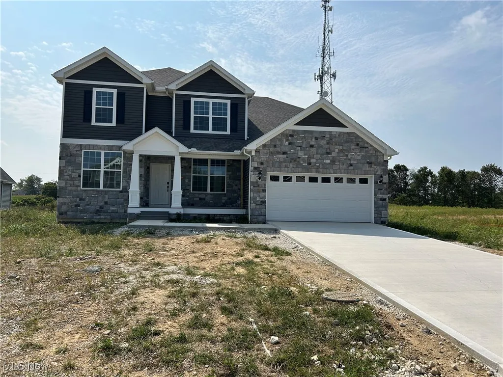 Ample stone accents provide great curb appeal.