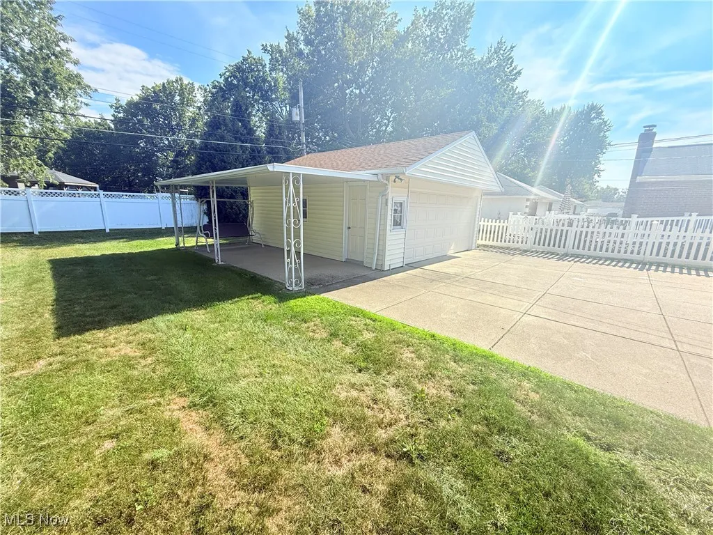 29450 Shaker Drive, Wickliffe, Ohio 44092,MLS Now Listing ID