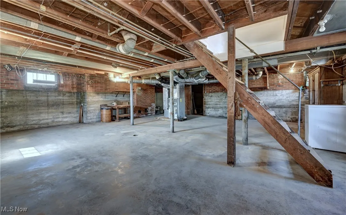 100 N State Street, Frazeysburg, Ohio 43822,MLS Now Listing ID