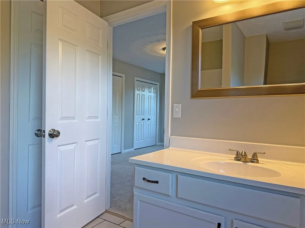 1050 Oak Street, Medina, Ohio 44256,MLS Now Listing ID
