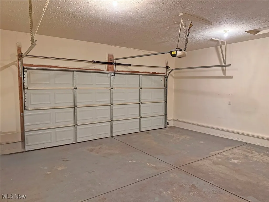 1050 Oak Street, Medina, Ohio 44256,MLS Now Listing ID