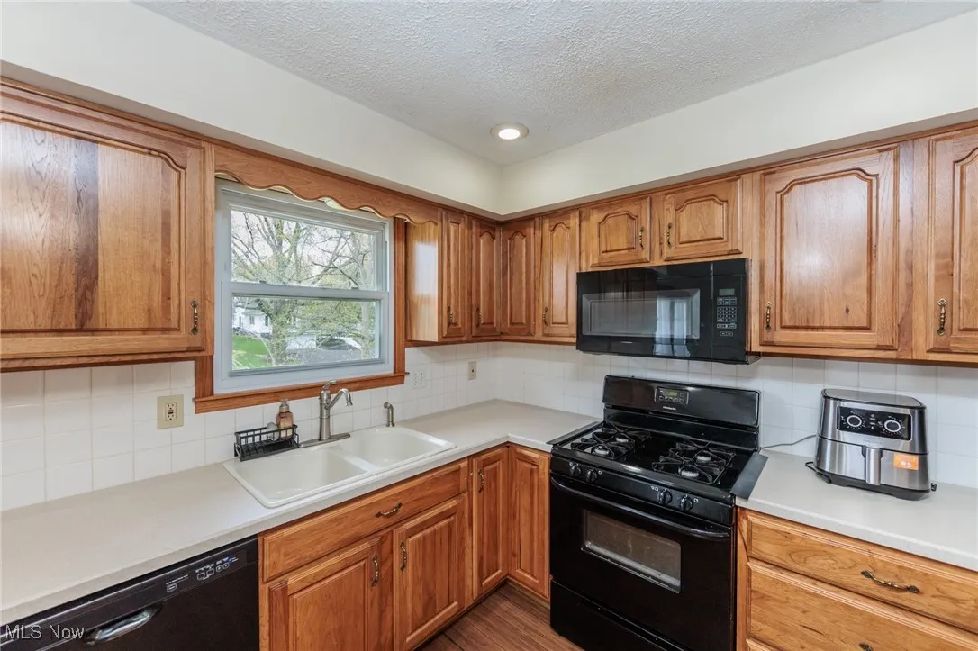 1140 Smith Road, Ashland, Ohio 44805,MLS Now Listing ID