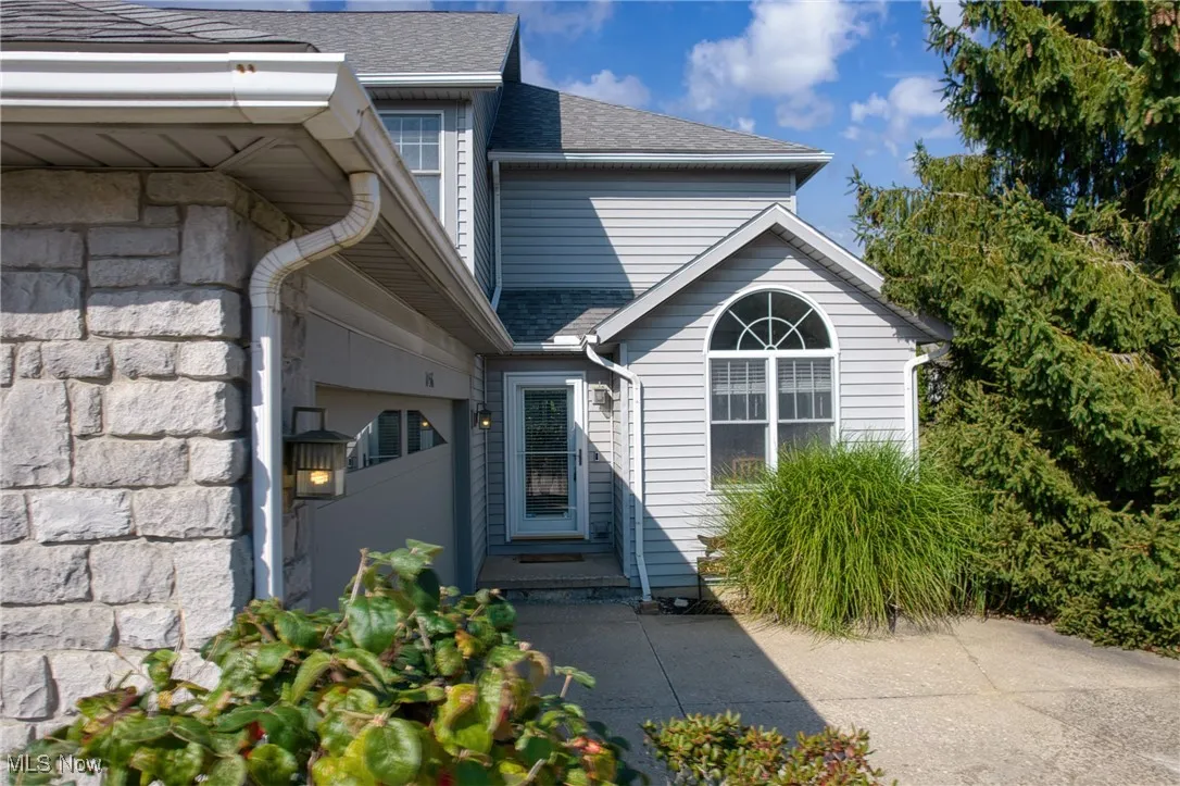 1056 Wycliff Lane, Akron, Ohio 44313,MLS Now Listing ID