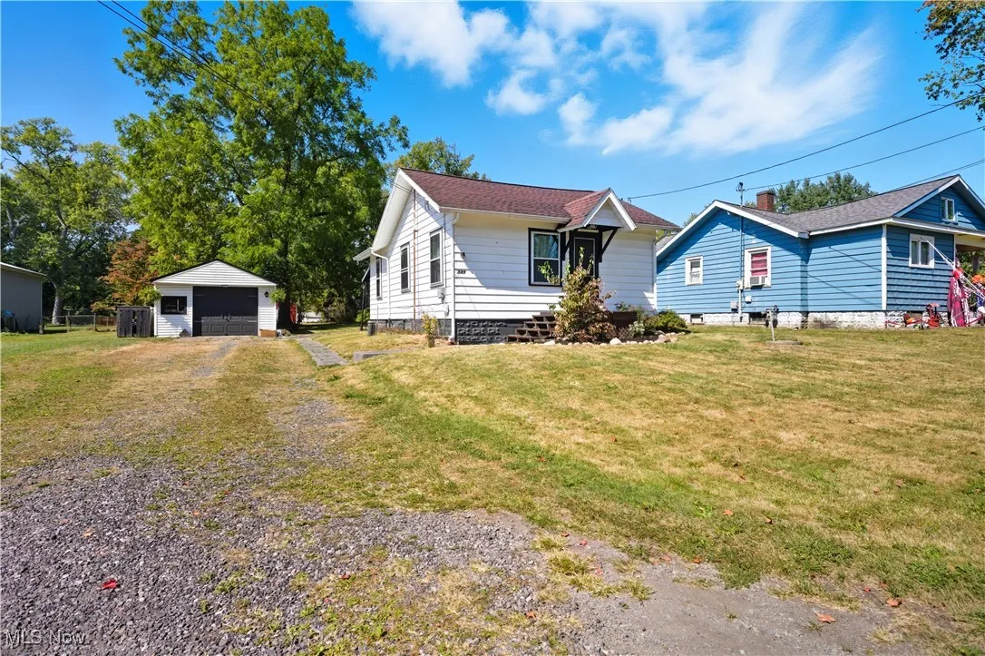 589 Briggs Road, Leavittsburg, Ohio 44430,MLS Now Listing ID